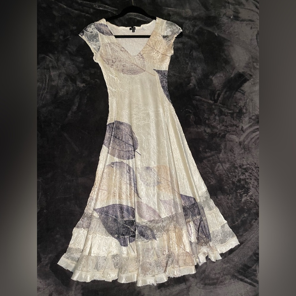Komarov dress size S - LIKE NEW - white with silver leaves - graduation, wedding